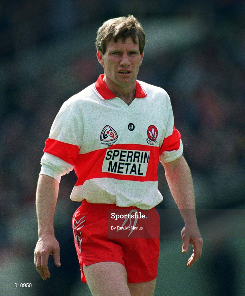 14 May 1995; Tony Scullion of Derry during the Church & General National Football League Final match between Derry and Donegal at Croke Park in Dublin. Photo by Ray McManus/Sportsfile