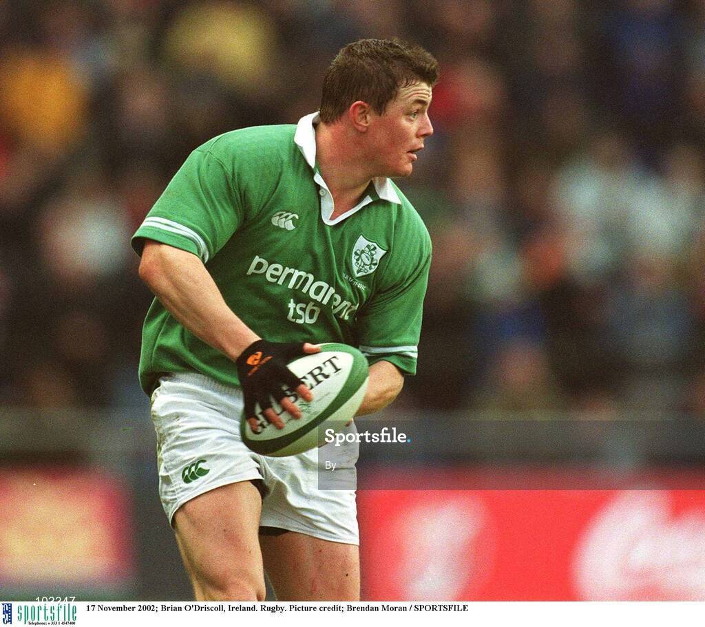 17 November 2002; Brian O'Driscoll, Ireland. Rugby. Picture credit; Brendan Moran / SPORTSFILE