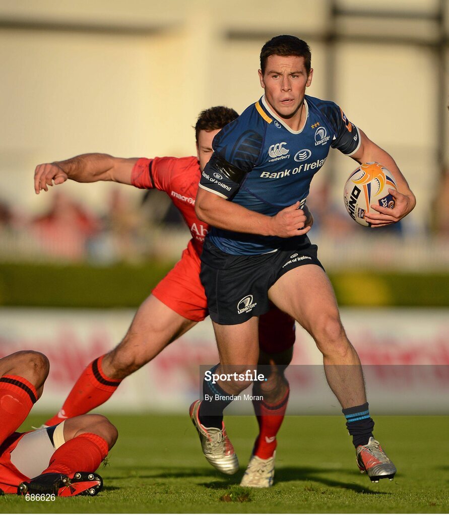 22 September 2012; John Cooney, Leinster, evades the tackle of Nick De Luca, Edinburgh. Celtic League 2012/13, Round 4, Leinster v Edinburgh, RDS, Ballsbridge, Dublin. Picture credit: Brendan Moran / SPORTSFILE