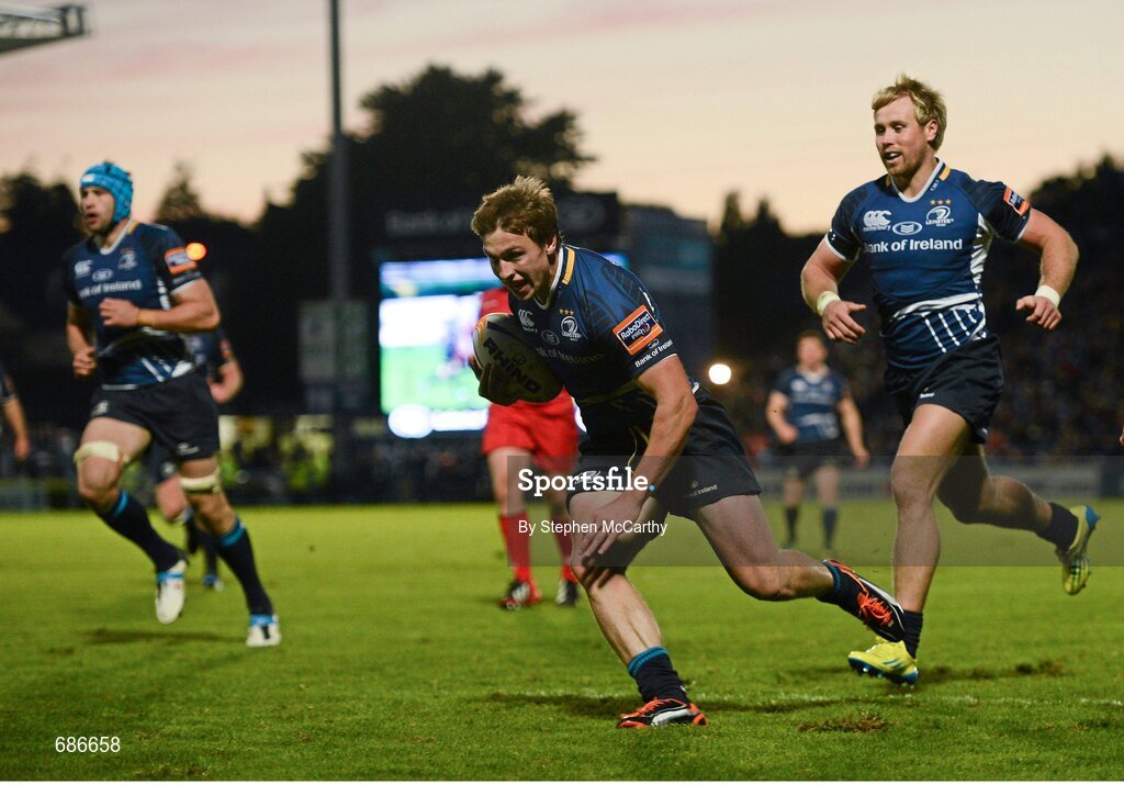 22 September 2012; Brendan Macken, Leinster, goes over for his side's third try. Celtic League 2012/13, Round 4, Leinster v Edinburgh, RDS, Ballsbridge, Dublin. Picture credit: Stephen McCarthy / SPORTSFILE