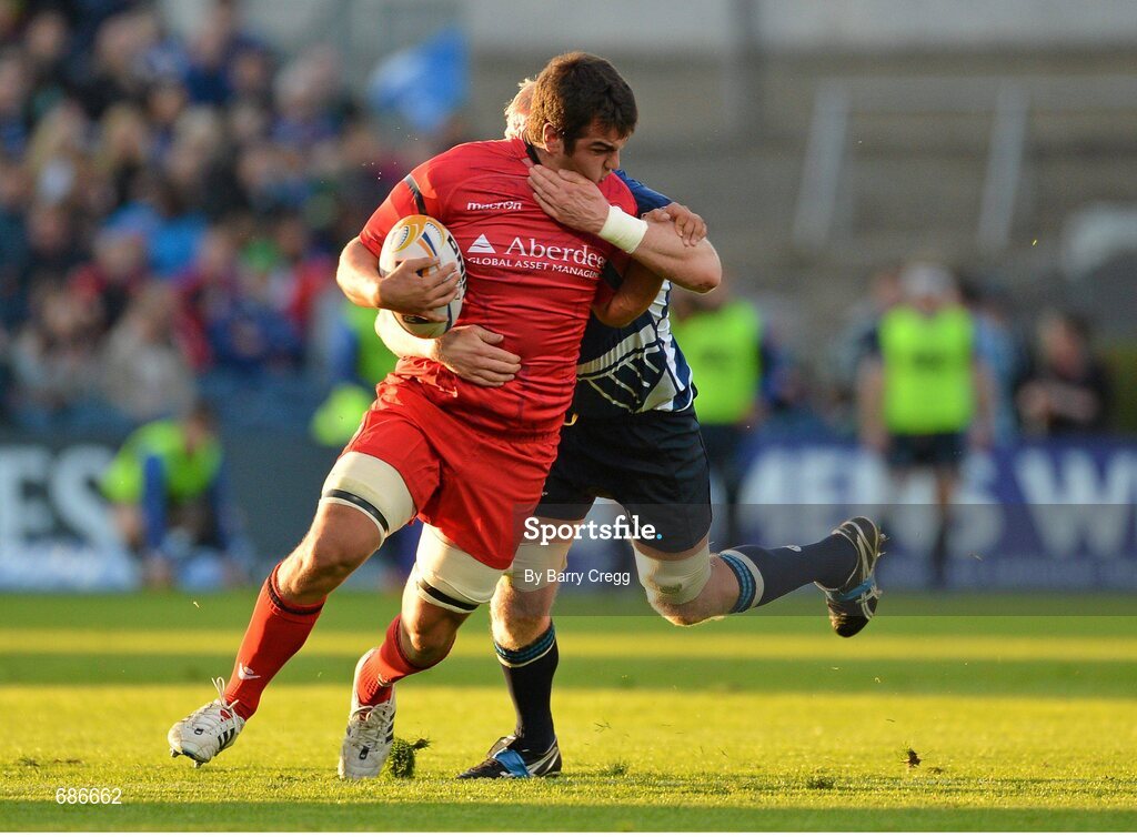 22 September 2012; Stuart McInally, Edinburgh, is tackled by Leo Cullen, Leinster. Celtic League 2012/13, Round 4, Leinster v Edinburgh, RDS, Ballsbridge, Dublin. Picture credit: Barry Cregg / SPORTSFILE