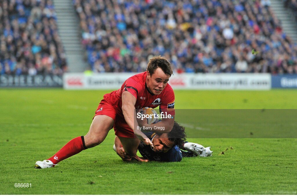 22 September 2012; Nick De Luca, Edinburgh, is tackled by Isa Nacewa, Leinster. Celtic League 2012/13, Round 4, Leinster v Edinburgh, RDS, Ballsbridge, Dublin. Picture credit: Barry Cregg / SPORTSFILE
