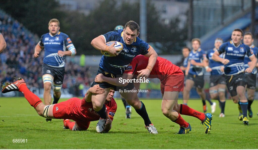 22 September 2012; Cian Healy, Leinster, is tackled by Grant Gilchrist, left, and Tom Brown, Edinburgh. Celtic League 2012/13, Round 4, Leinster v Edinburgh, RDS, Ballsbridge, Dublin. Picture credit: Brendan Moran / SPORTSFILE