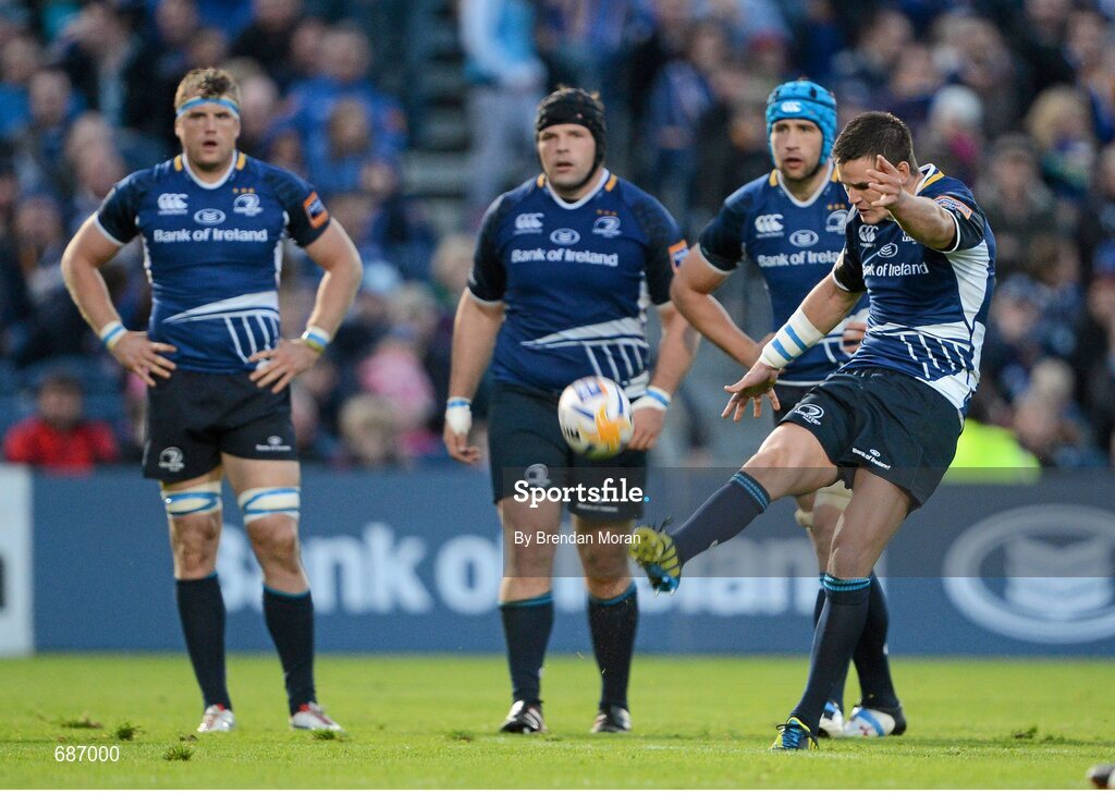 22 September 2012; Jonathan Sexton, Leinster, kicks for touch, watched by team-mates Jamie Heaslip, Mike Ross and Kevin McLaughlin. Celtic League 2012/13, Round 4, Leinster v Edinburgh, RDS, Ballsbridge, Dublin. Picture credit: Brendan Moran / SPORTSFILE