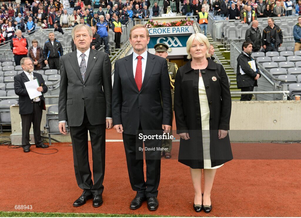 30 September 2012; Ard Stiurthoir of the GAA Paraic Duffy, and his wife Vera, with An Taoiseach Enda Kenny T.D. GAA Hurling All-Ireland Senior Championship Final Replay, Kilkenny v Galway, Croke Park, Dublin. Picture credit: David Maher / SPORTSFILE