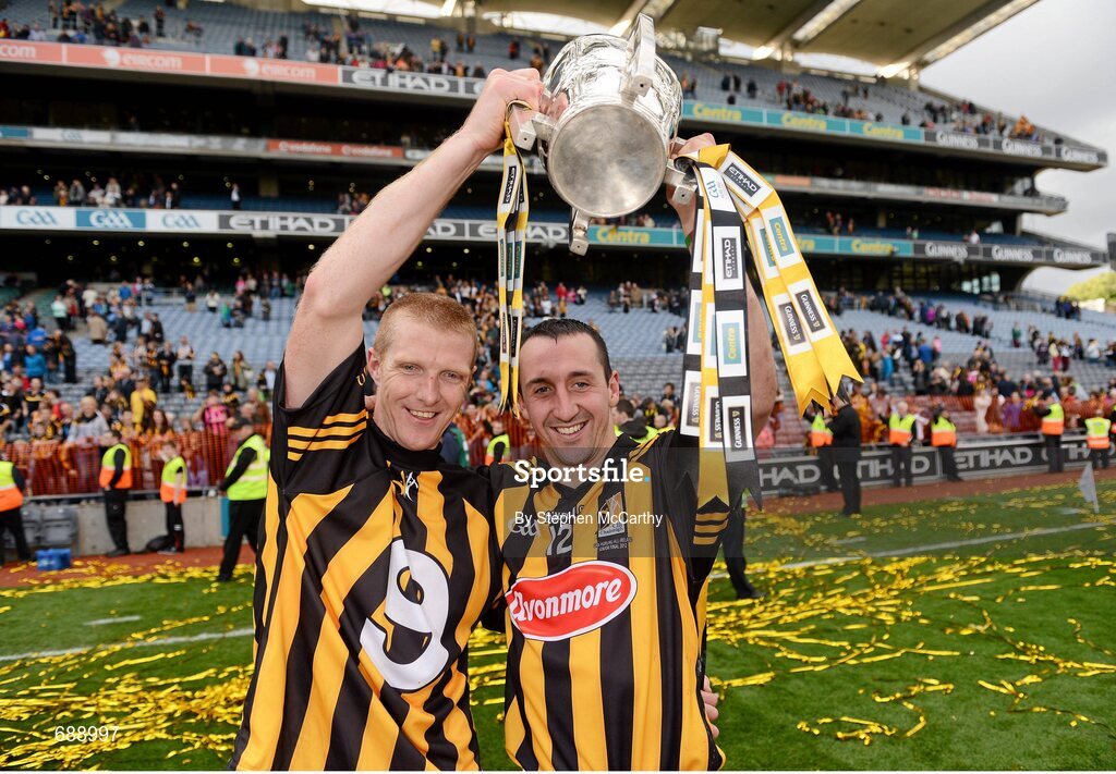 30 September 2012; Kilkenny's Henry Shefflin, left, and captain Eoin Larkin celebrate with the Liam MacCarthy Cup. GAA Hurling All-Ireland Senior Championship Final Replay, Kilkenny v Galway, Croke Park, Dublin. Picture credit: Stephen McCarthy / SPORTSFILE