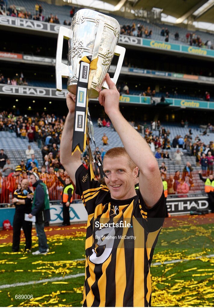 30 September 2012; Kilkenny's Henry Shefflin celebrates with the Liam MacCarthy Cup and winning his 9th All-Ireland medal. GAA Hurling All-Ireland Senior Championship Final Replay, Kilkenny v Galway, Croke Park, Dublin. Picture credit: Stephen McCarthy / SPORTSFILE