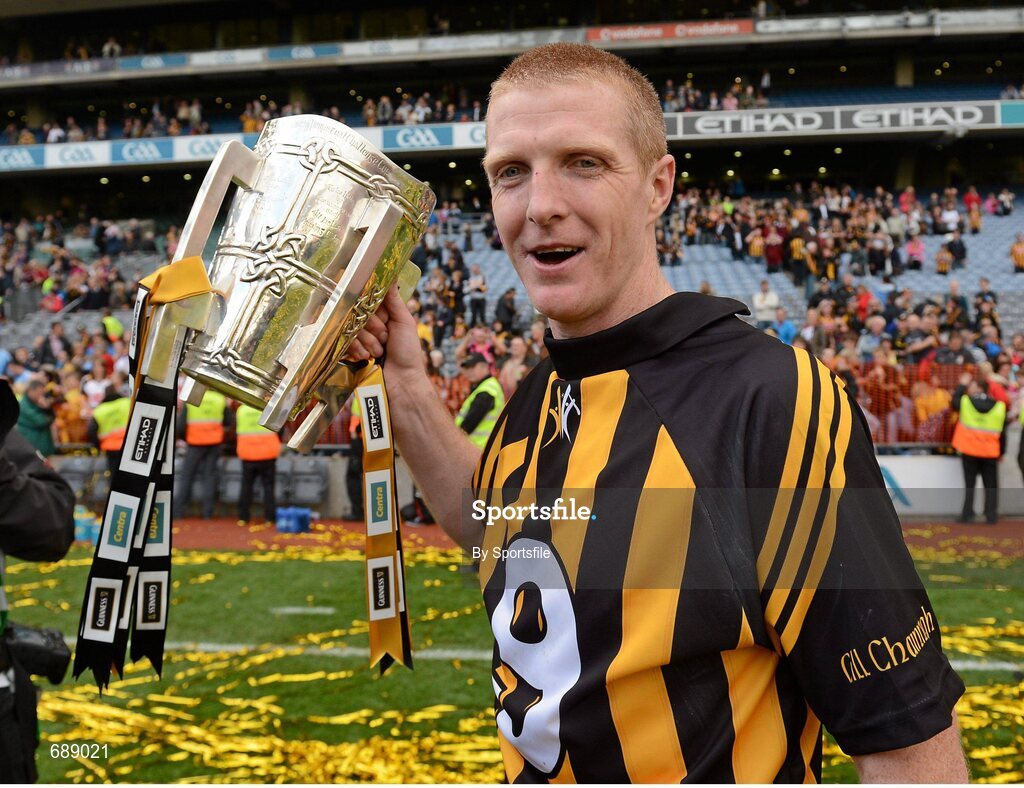 30 September 2012; Henry Shefflin celebrates with the Liam MacCarthy Cup after the game. GAA Hurling All-Ireland Senior Championship Final Replay, Kilkenny v Galway, Croke Park, Dublin. Photo by Sportsfile