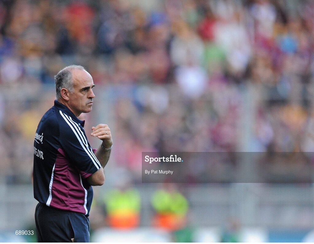 30 September 2012; Galway manager Anthony Cunningham during the final minute of the game. GAA Hurling All-Ireland Senior Championship Final Replay, Kilkenny v Galway, Croke Park, Dublin. Picture credit: Pat Murphy / SPORTSFILE