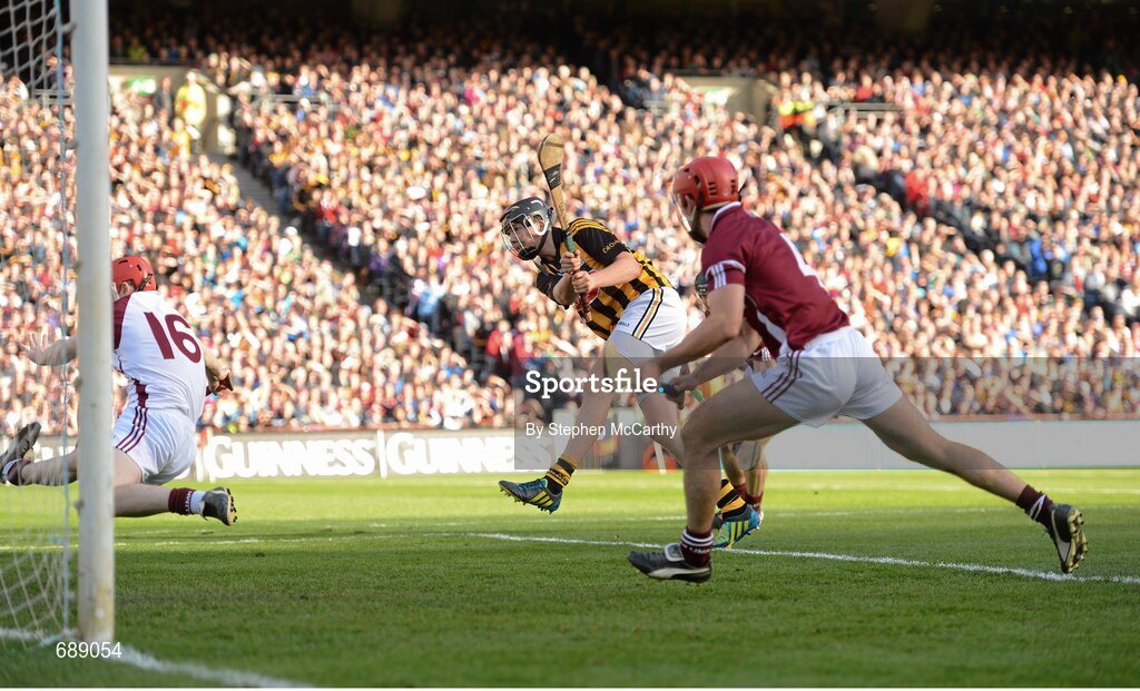 30 September 2012; Walter Walsh, Kilkenny, score his side's second goal past Galway goalkeeper Feargal Flanney. GAA Hurling All-Ireland Senior Championship Final Replay, Kilkenny v Galway, Croke Park, Dublin. Picture credit: Stephen McCarthy / SPORTSFILE