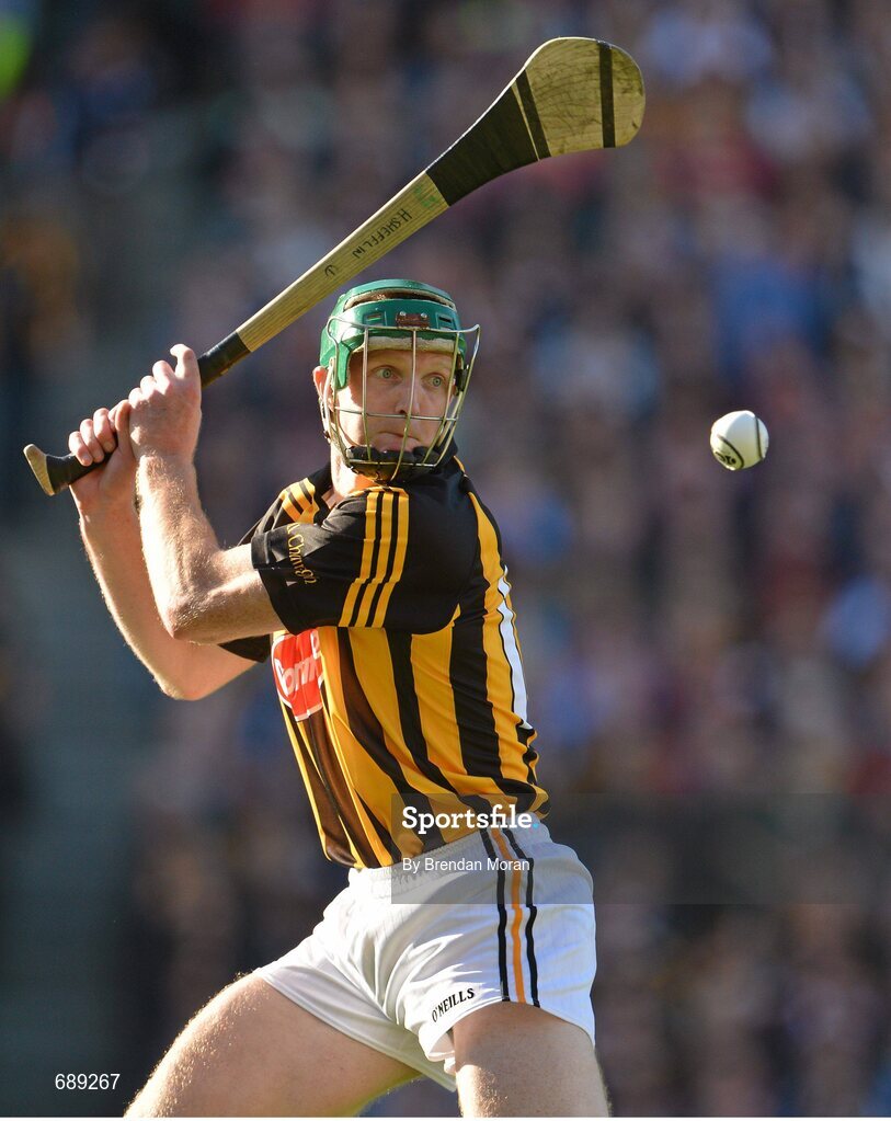 30 September 2012; Henry Shefflin, Kilkenny, takes a free during the game. GAA Hurling All-Ireland Senior Championship Final Replay, Kilkenny v Galway, Croke Park, Dublin. Picture credit: Brendan Moran / SPORTSFILE