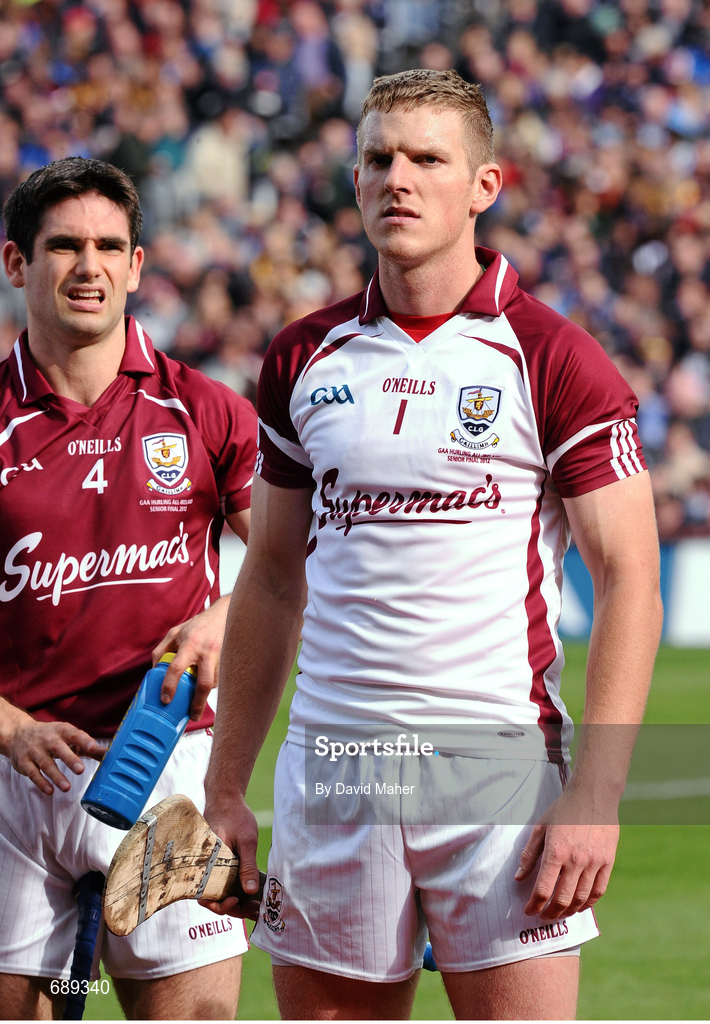 30 September 2012; Galway goalkeeper James Skehill, alongside captain Fergal Moore, before the start of the game. GAA Hurling All-Ireland Senior Championship Final Replay, Kilkenny v Galway, Croke Park, Dublin. Picture credit: David Maher / SPORTSFILE