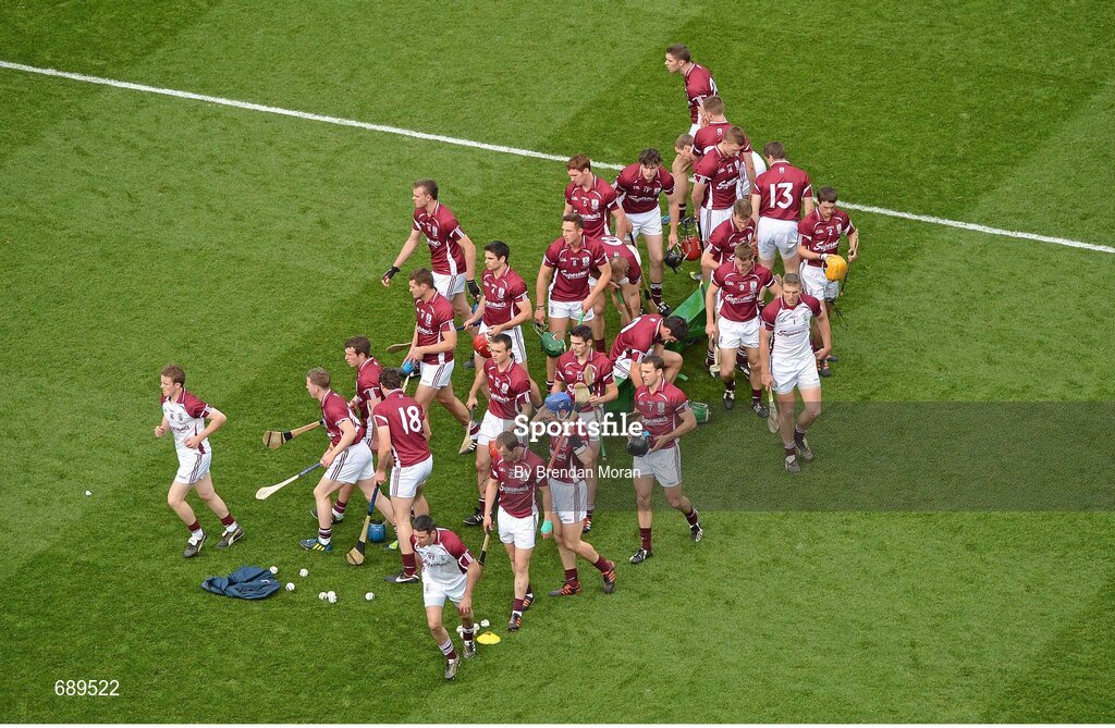 30 September 2012; The Galway team leave the bench after having their team photograph taken before the game. GAA Hurling All-Ireland Senior Championship Final Replay, Kilkenny v Galway, Croke Park, Dublin. Picture credit: Brendan Moran / SPORTSFILE
