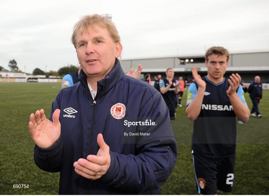 7 October 2012; St. Patrick's Athletic Liam Buckley manager at the end of the game. FAI Ford Cup semi-final, Dundalk v St Patrick’s Athletic, Oriel Park, Dundalk, Co. Louth.Picture credit: David Maher / SPORTSFILE