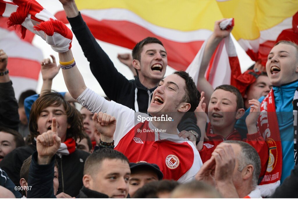 7 October 2012; St. Patrick's Athletic supporters celebrate at the end of the game. FAI Ford Cup semi-final, Dundalk v St Patrick’s Athletic, Oriel Park, Dundalk, Co. Louth.Picture credit: David Maher / SPORTSFILE
