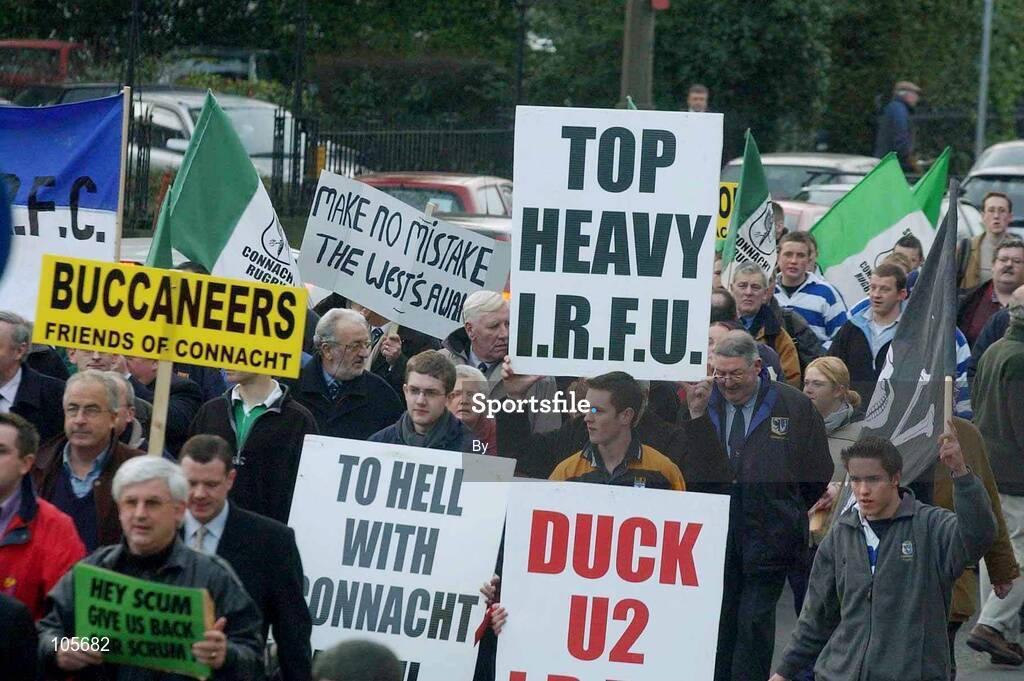 23 January 2002; Members of "Friends of Connacht" make their way in protest to the IRFU Headquarters, Lansdowne Road. Rugby. Picture credit; Damien Eagers / SPORTSFILE *EDI*