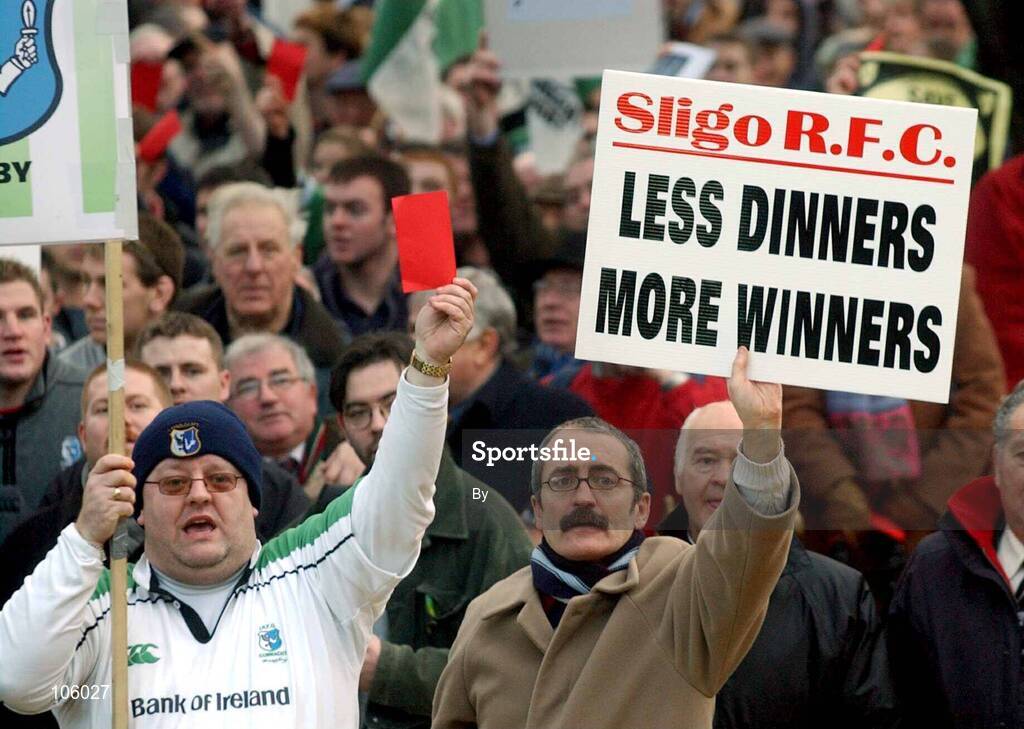 23 January 2003; Members of "Friends of Connacht" pictured during the protest outside IRFU Headquarters, Lansdowne Road, Dublin. Rugby. Picture credit; Damien Eagers / SPORTSFILE *EDI*