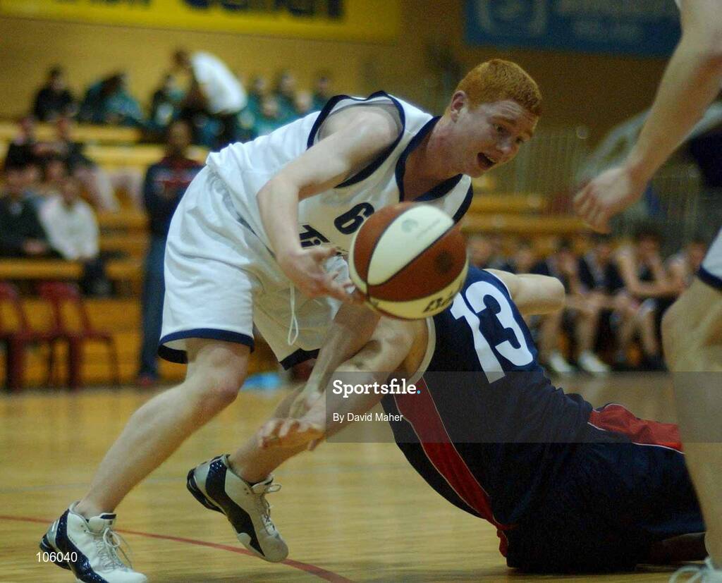 31 January 2003; Johnny Kelly, Castlebar, in action against Eddie Crudden, Delta Notre Dame. Castlebar v Delta Notre Dame, ESB National Cup 2003 Junior men semi-final, ESB Arena, Tallaght, Co. Dublin. Picture credit; David Maher / SPORTSFILE *EDI*