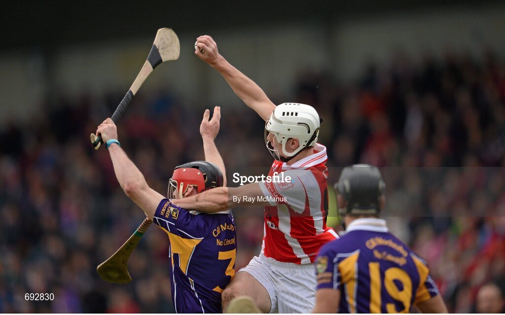 14 October 2012; Mark Schutte, Cuala, in action against Niall Corcoran, 3, and Ronan Walsh, Kilmacud Crokes. Dublin County Senior Hurling Championship Final, Cuala v Kilmacud Crokes, Parnell Park, Dublin. Picture credit: Ray McManus / SPORTSFILE