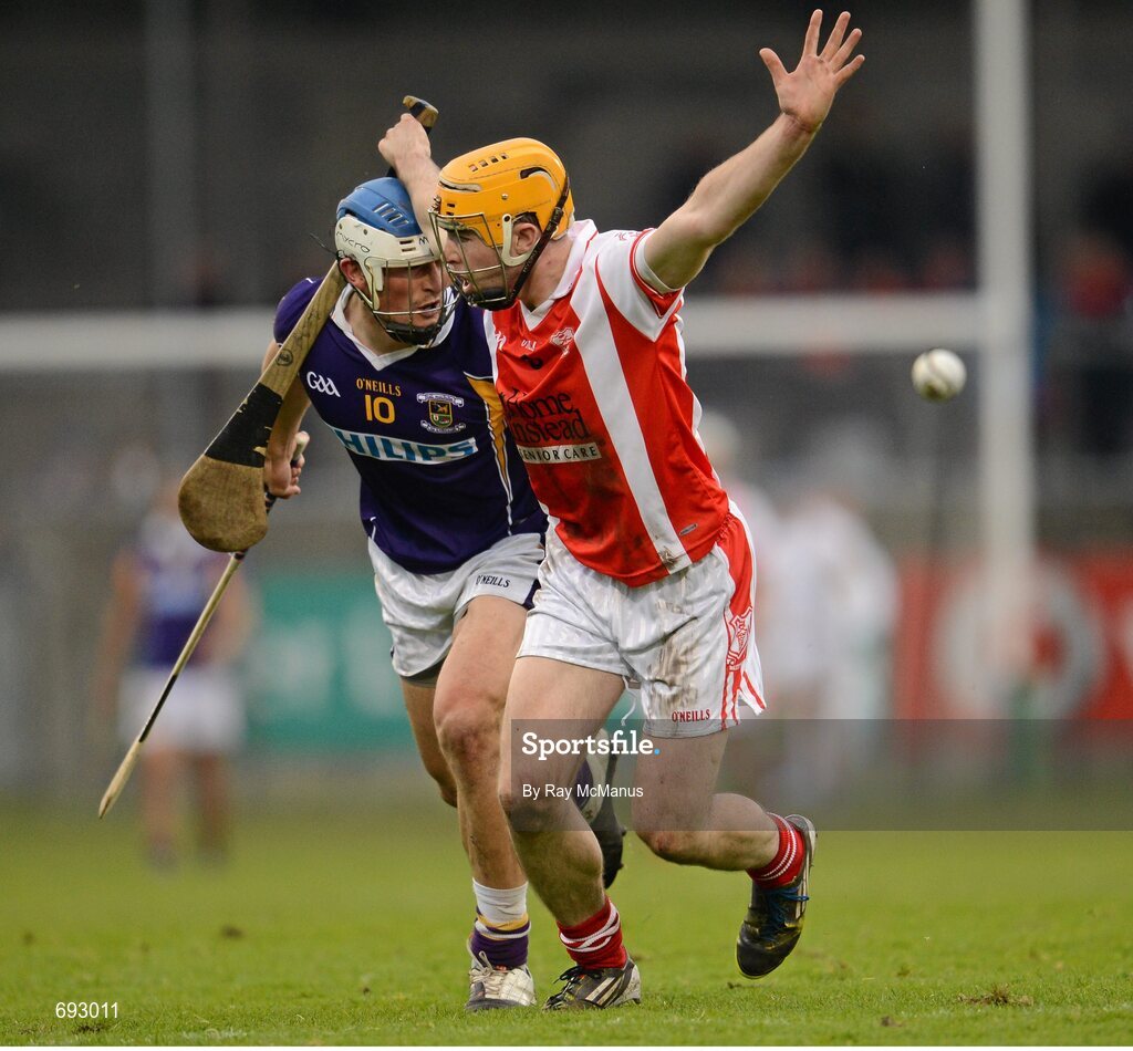 14 October 2012; Ross O'Carroll, Kilmacud Crokes, in action against Oisin Gough, Cuala. Dublin County Senior Hurling Championship Final, Cuala v Kilmacud Crokes, Parnell Park, Dublin. Picture credit: Ray McManus / SPORTSFILE