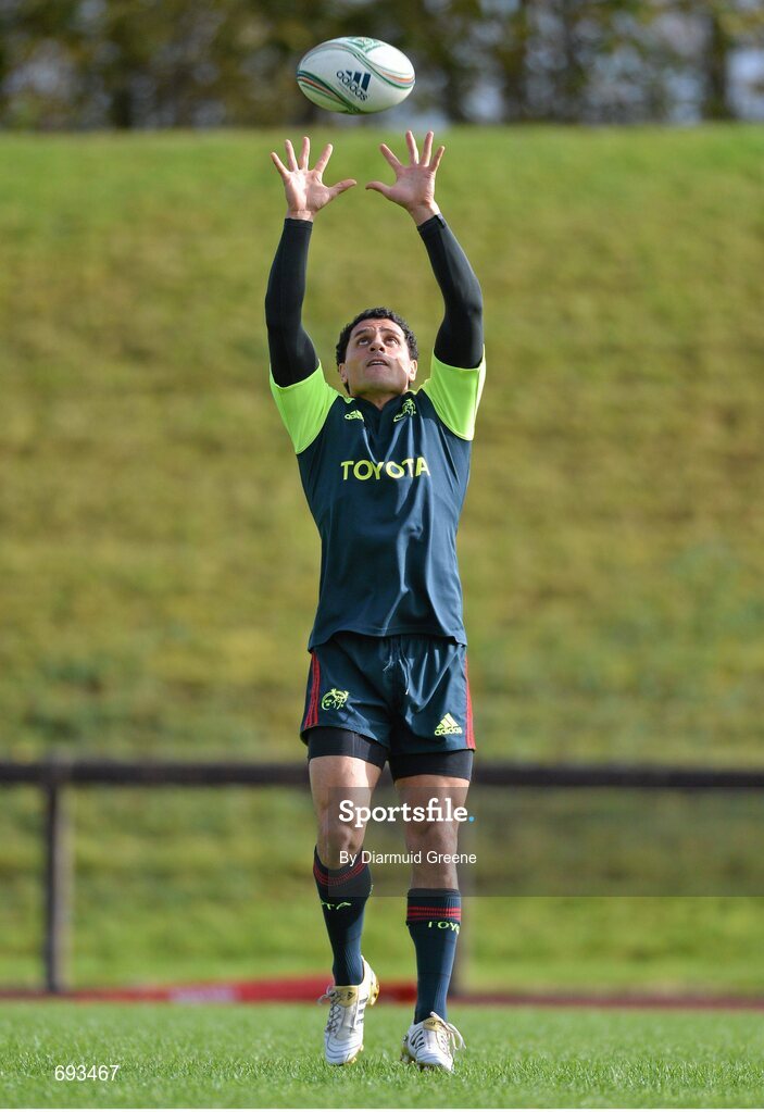 17 October 2012; Munster's Doug Howlett in action during squad training ahead of their side's Heineken Cup, Pool 1, Round 2, game against Edinburgh on Sunday. Munster Rugby Squad Training, University of Limerick, Limerick. Picture credit: Diarmuid Greene / SPORTSFILE