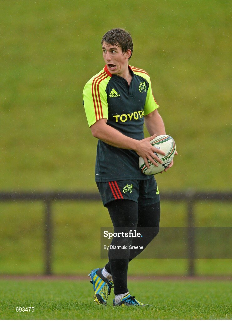 17 October 2012; Munster's Ian Keatley during squad training ahead of their side's Heineken Cup, Pool 1, Round 2, game against Edinburgh on Sunday. Munster Rugby Squad Training, University of Limerick, Limerick. Picture credit: Diarmuid Greene / SPORTSFILE