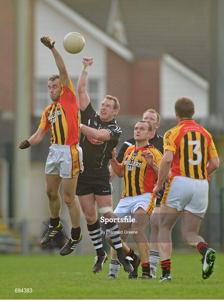 21 October 2012; Gary Egan, Dromcollogher Broadford, in action against Stephen Kelly, Newcastlewest. Limerick County Senior Football Championship Final, Dromcollogher Broadford v Newcastlewest, Gaelic Grounds, Limerick. Picture credit: Diarmuid Greene / SPORTSFILE