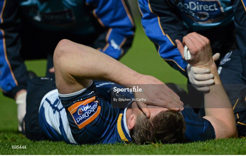 27 October 2012; Brian O'Driscoll, Leinster, reacts after picking up an injury. Celtic League 2012/13, Round 7, Leinster v Cardiff Blues, RDS, Ballsbridge, Dublin. Picture credit: Stephen McCarthy / SPORTSFILE