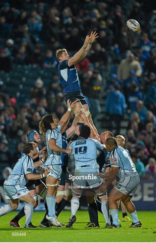 27 October 2012; Jamie Heaslip, Leinster, wins possession for his side in a lineout. Celtic League 2012/13, Round 7, Leinster v Cardiff Blues, RDS, Ballsbridge, Dublin. Picture credit: Matt Browne / SPORTSFILE
