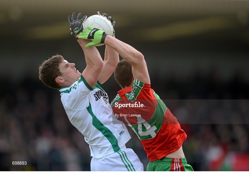 11 November 2012; Kieran Gavin, Mullingar Shamrocks, in action against Dean Rock, Ballymun Kickhams. AIB Leinster GAA Football Senior Championship Quarter-Final, Mullingar Shamrocks, Westmeath v Ballymun Kickhams, Dublin, Cusack Park, Mullingar, Co. Westmeath. Picture credit: Brian Lawless / SPORTSFILE
