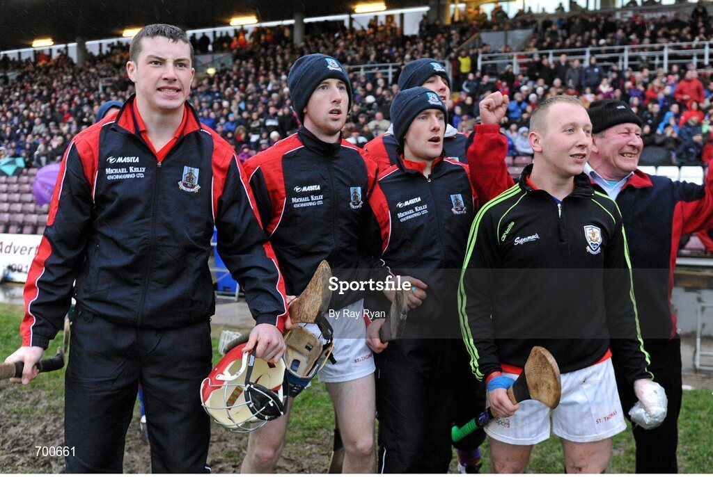 18 November 2012; The St. Thomas' bench await the final whistle. Galway County Senior Hurling Championship Final, Loughrea v St. Thomas, Pearse Stadium, Galway. Picture credit: Ray Ryan / SPORTSFILE