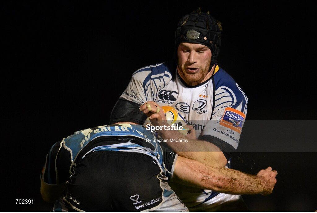 23 November 2012; Sean O'Brien, Leinster, is tackled by Tommy Seymour, Glasgow Warriors. Celtic League 2012/13, Round 9, Glasgow Warriors v Leinster, Scotstoun Stadium, Glasgow, Scotland. Picture credit: Stephen McCarthy / SPORTSFILE