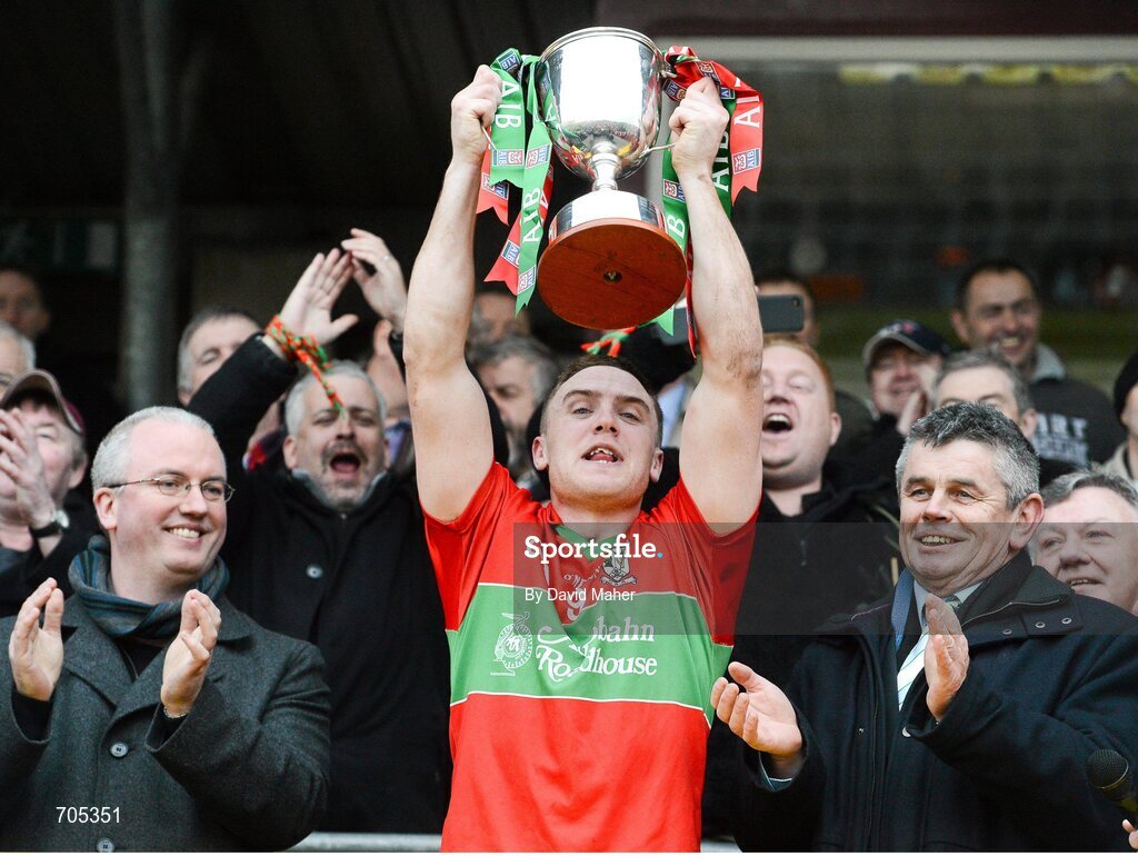 9 December 2012; Ballymun Kickhams captain Davy Byrne lifts the McCabe Cup. AIB Leinster GAA Football Senior Club Championship Final, Portlaoise, Laois v Ballymun Kickhams, Dublin, Cusack Park, Mullingar, Co. Westmeath. Picture credit: David Maher / SPORTSFILE