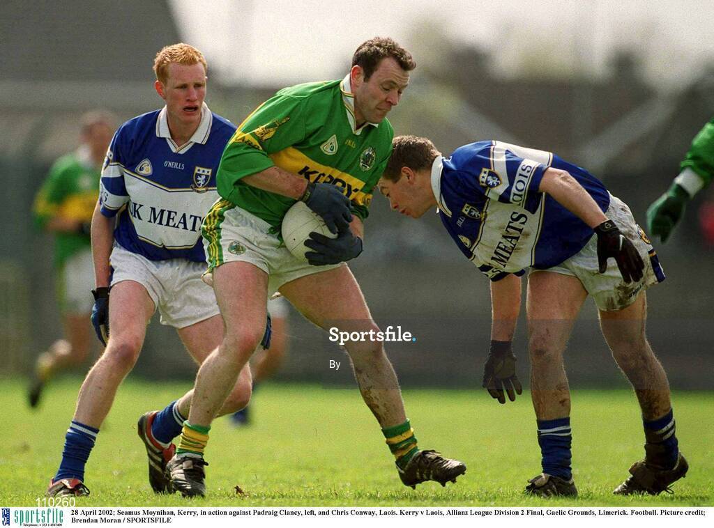 28 April 2002; Seamus Moynihan, Kerry, in action against Padraig Clancy, left, and Chris Conway, Laois. Kerry v Laois, Allianz League Division 2 Final, Gaelic Grounds, Limerick. Football. Picture credit; Brendan Moran / SPORTSFILE