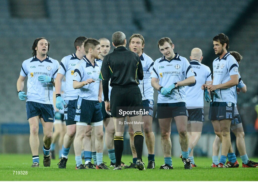 9 February 2013; Cookstown Fr. Rocks players with referee Fergal Kelly, at half time. AIB GAA Football All-Ireland Intermediate Club Championship Final, Cookstown Fr. Rocks v Finuge, Croke Park, Dublin. Picture credit: David Maher / SPORTSFILE