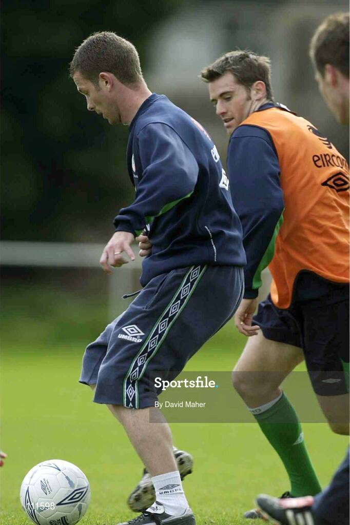 28 April 2003; Republic of Ireland's Mark Kinsella, left, and Kevin Kilbane in action during squad training, Frank Cooke Park, Glasnevin, Dublin. Soccer. Picture credit; David Maher / SPORTSFILE *EDI*