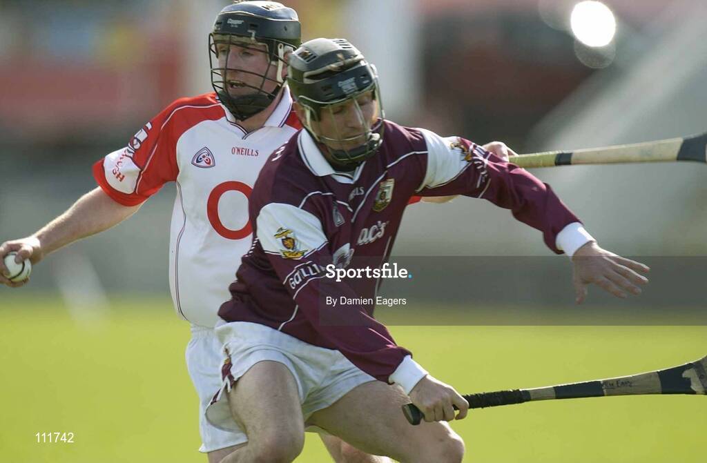 27 April 2003; Cork's Pat Mulcahy in action against Galway's Ollie Fahy. Allianz National Hurling League, Division 1, Galway v Cork, Pearse Stadium, Galway. Picture credit; Damien Eagers / SPORTSFILE *EDI*