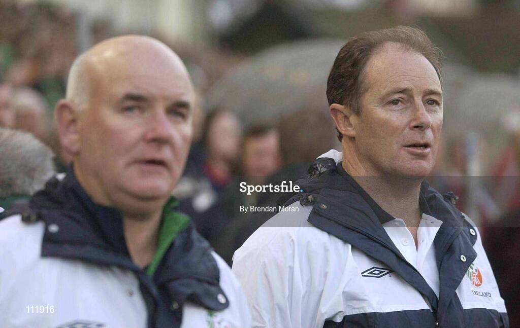 30 April 2003; Republic of Ireland manager Brian Kerr sings the national anthem alongside assistant manager Noel O'Reilly, left. Friendly International, Republic of Ireland v Norway, Lansdowne Road, Dublin. Soccer. Picture credit; Brendan Moran / SPORTSFILE *EDI*