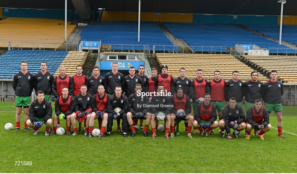 16 February 2013; The Ballymun Kickhams squad. AIB GAA Football All-Ireland Senior Club Championship, Semi-Final, St Brigid’s, Dr. Crokes, Kerry v Ballymun Kickhams, Dublin, Semple Stadium, Thurles, Co. Tipperary. Picture credit: Diarmuid Greene / SPORTSFILE