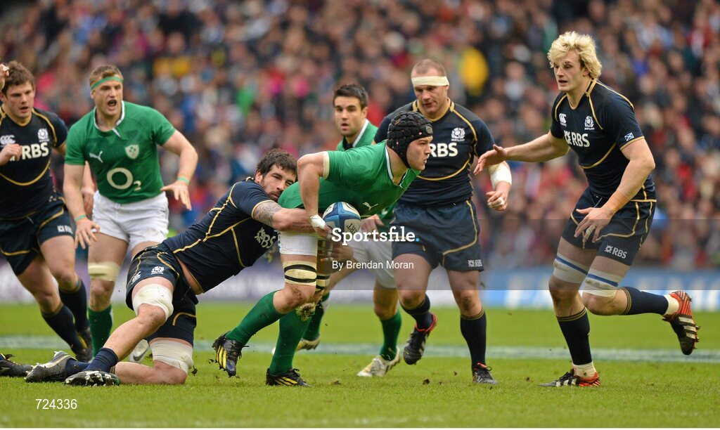 24 February 2013; Sean O'Brien, Ireland, is tackled by Jim Hamilton, Scotland. RBS Six Nations Rugby Championship, Scotland v Ireland, Murrayfield Stadium, Edinburgh, Scotland. Picture credit: Brendan Moran / SPORTSFILE
