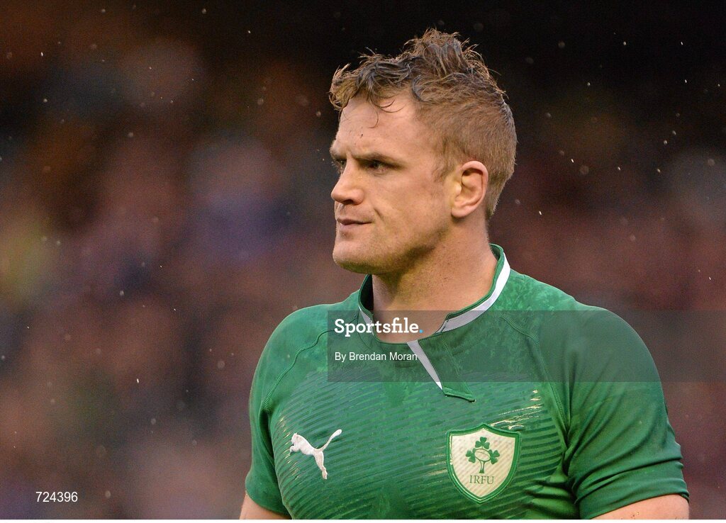 24 February 2013; A dejected Ireland captain Jamie Heaslip leaves the pitch after defeat by Scotland. RBS Six Nations Rugby Championship, Scotland v Ireland, Murrayfield Stadium, Edinburgh, Scotland. Picture credit: Brendan Moran / SPORTSFILE