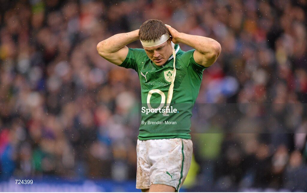 24 February 2013; A dejected Brian O'Driscoll, Ireland, leaves the pitch after defeat by Scotland. RBS Six Nations Rugby Championship, Scotland v Ireland, Murrayfield Stadium, Edinburgh, Scotland. Picture credit: Brendan Moran / SPORTSFILE