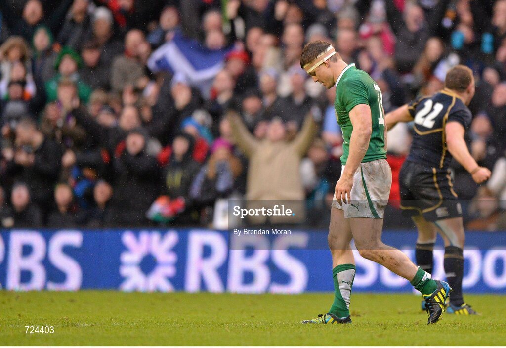 24 February 2013; A dejected Brian O'Driscoll, Ireland, leaves the pitch after defeat by Scotland. RBS Six Nations Rugby Championship, Scotland v Ireland, Murrayfield Stadium, Edinburgh, Scotland. Picture credit: Brendan Moran / SPORTSFILE