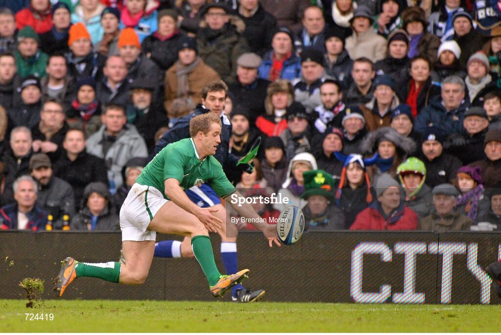24 February 2013; Luke Fitzgerald, Ireland, just fails to catch a crossfield kick by team-mate Ronan O'Gara. RBS Six Nations Rugby Championship, Scotland v Ireland, Murrayfield Stadium, Edinburgh, Scotland. Picture credit: Brendan Moran / SPORTSFILE