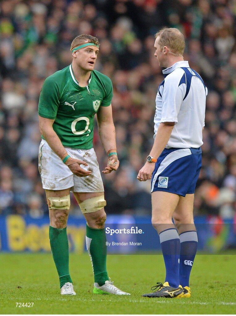 24 February 2013; Ireland captain Jamie Heaslip in conversation with referee Wayne Barnes during the game. RBS Six Nations Rugby Championship, Scotland v Ireland, Murrayfield Stadium, Edinburgh, Scotland. Picture credit: Brendan Moran / SPORTSFILE