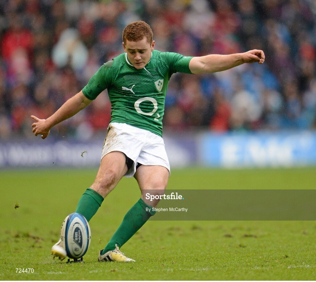 24 February 2013; Paddy Jackson, Ireland, kicks a first half penalty. RBS Six Nations Rugby Championship, Scotland v Ireland, Murrayfield Stadium, Edinburgh, Scotland. Picture credit: Stephen McCarthy / SPORTSFILE
