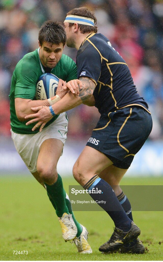 24 February 2013; Conor Murray, Ireland, is tackled by Ryan Grant, Scotland. RBS Six Nations Rugby Championship, Scotland v Ireland, Murrayfield Stadium, Edinburgh, Scotland. Picture credit: Stephen McCarthy / SPORTSFILE