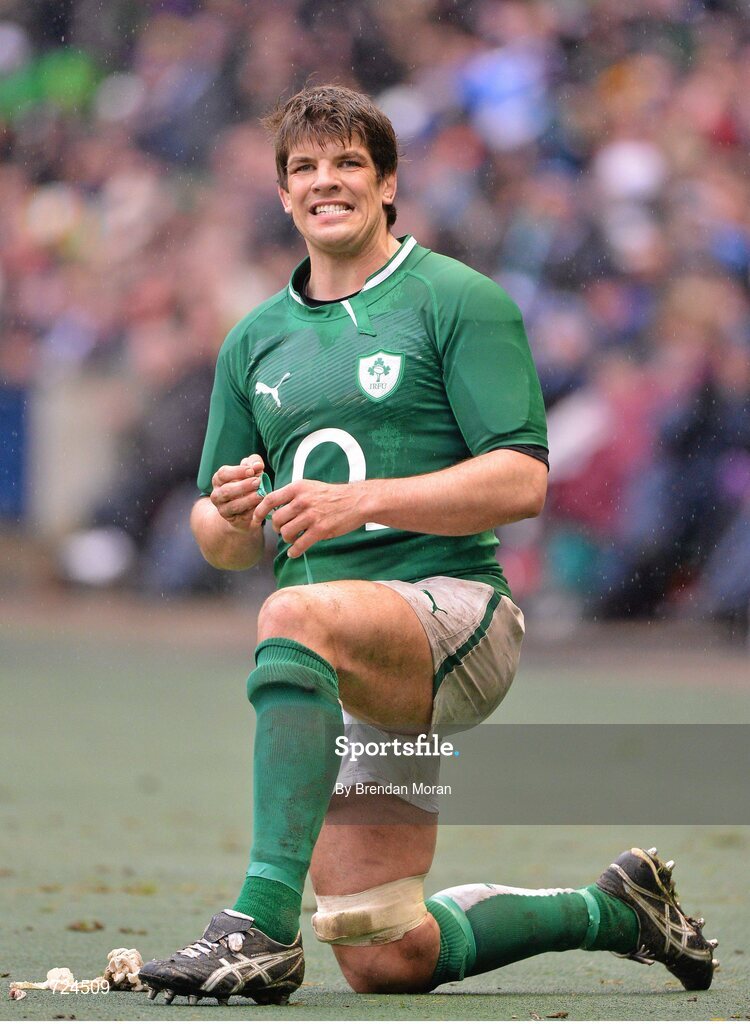 24 February 2013; Donncha O'Callaghan, Ireland, reacts as he looks on late in the game after being substituted. RBS Six Nations Rugby Championship, Scotland v Ireland, Murrayfield Stadium, Edinburgh, Scotland. Picture credit: Brendan Moran / SPORTSFILE