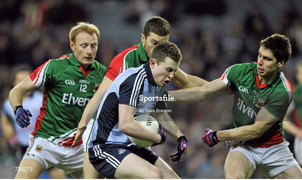 2 March 2013; Jack McCaffrey, Dublin, in action against Richie Feeney, left, Chris Barrett, and Lee Keegan, right, Mayo. Allianz Football League, Division 1, Dublin v Mayo, Croke Park, Dublin. Picture credit: Dáire Brennan / SPORTSFILE