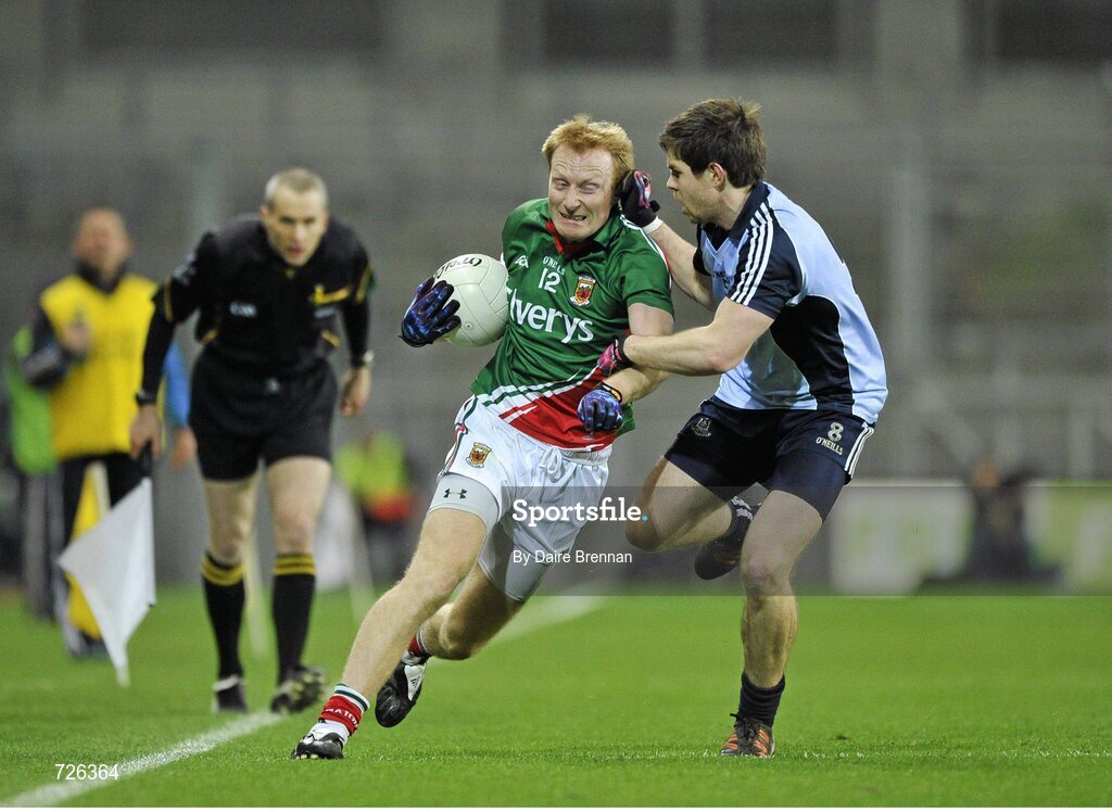 2 March 2013; Richie Feeney, Mayo, in action against Dara Nelson, Dublin. Allianz Football League, Division 1, Dublin v Mayo, Croke Park, Dublin. Picture credit: Dáire Brennan / SPORTSFILE